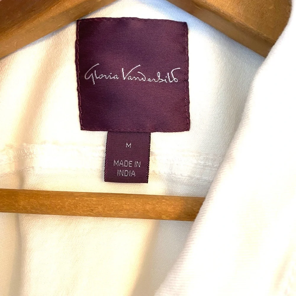 Gloria Vanderbilt Vintage White Jean Jacket size M